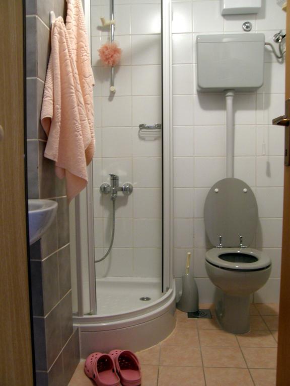 Apartments Mandic Tučepi Szoba fotó
